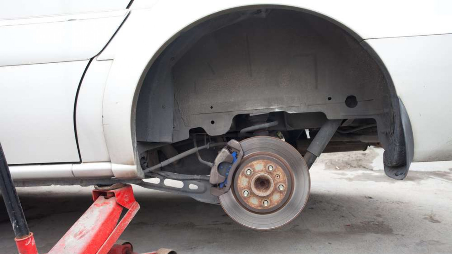 Tire Change Service Flat Tire Change Fayetteville, NC The Mobile